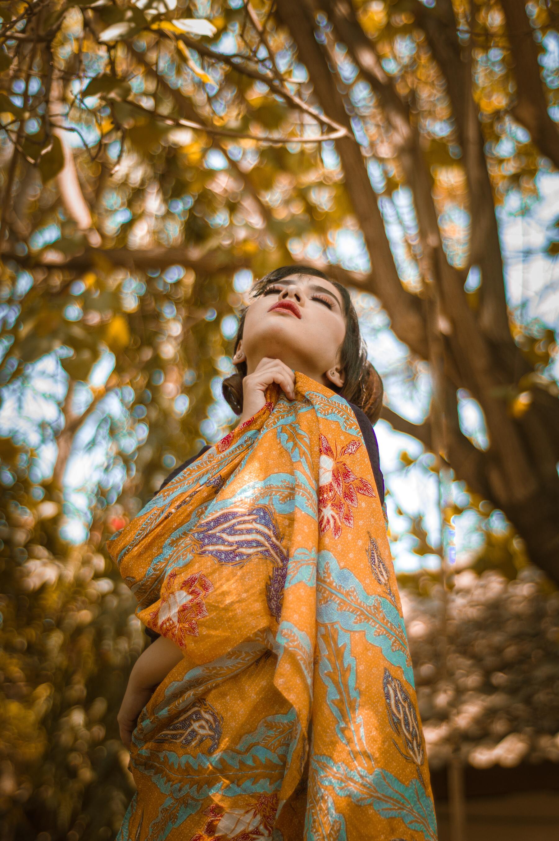 Are you Looking for Silk Sarees? - SootiSyahi