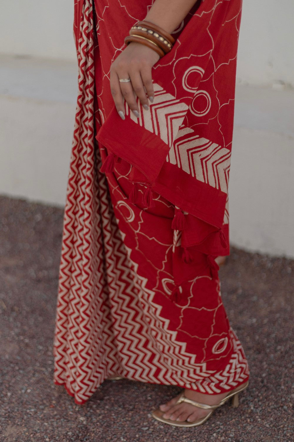 Ruby Circles - Hand Block Mul Mul Cotton Saree
