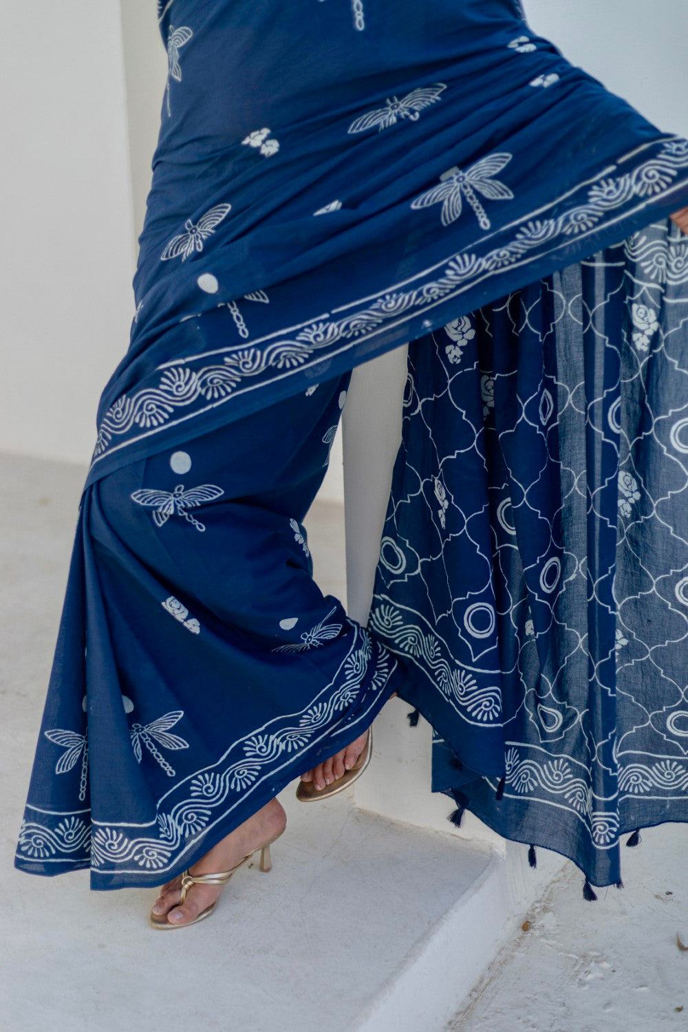Indigo Dragonflies - Hand Block Mul Cotton Saree - SootiSyahi