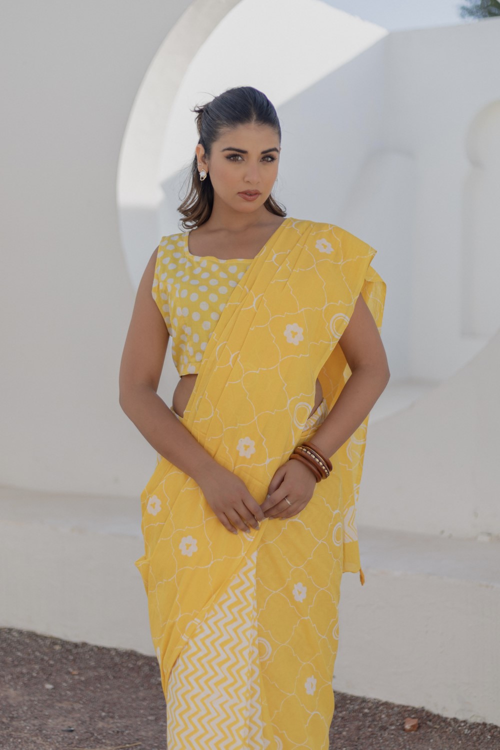 Sunshine Medallions - Hand Block Mul Cotton Saree - SootiSyahi