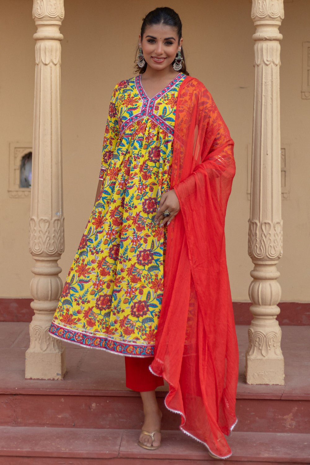 SootiSyahi-"Sunshine Garden” Hand Block Printed Cotton Suit Set