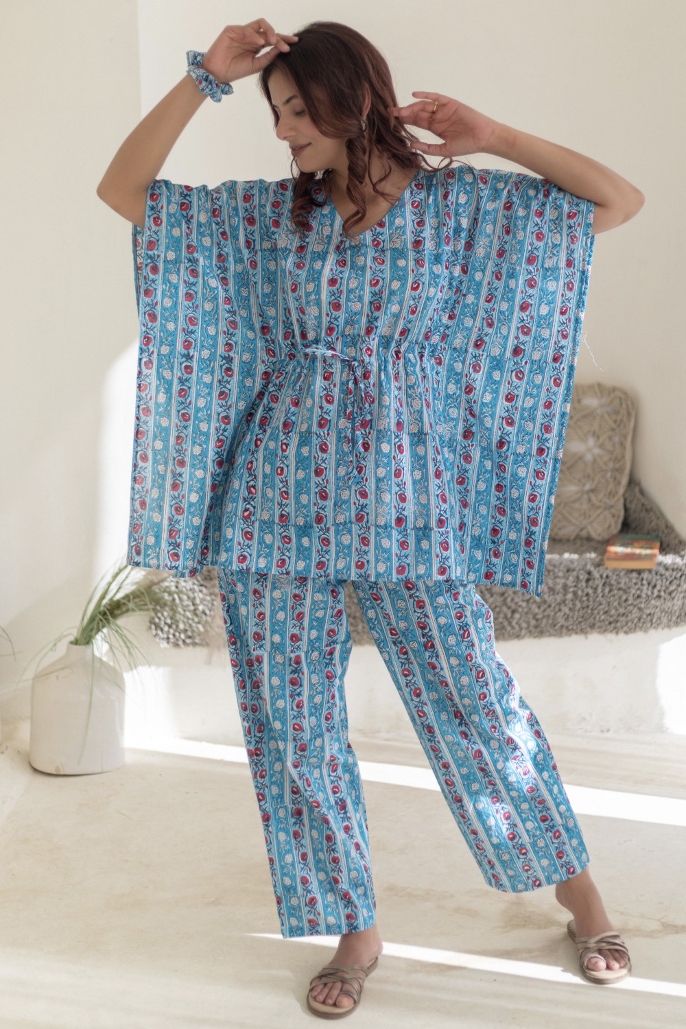 Sootisyahi 'Azure Stripes' Hand Block Printed Kaftan Set