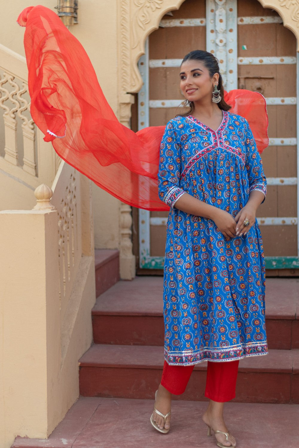 SootiSyahi-“Azure Medallions” Hand Block Printed Cotton Suit Set