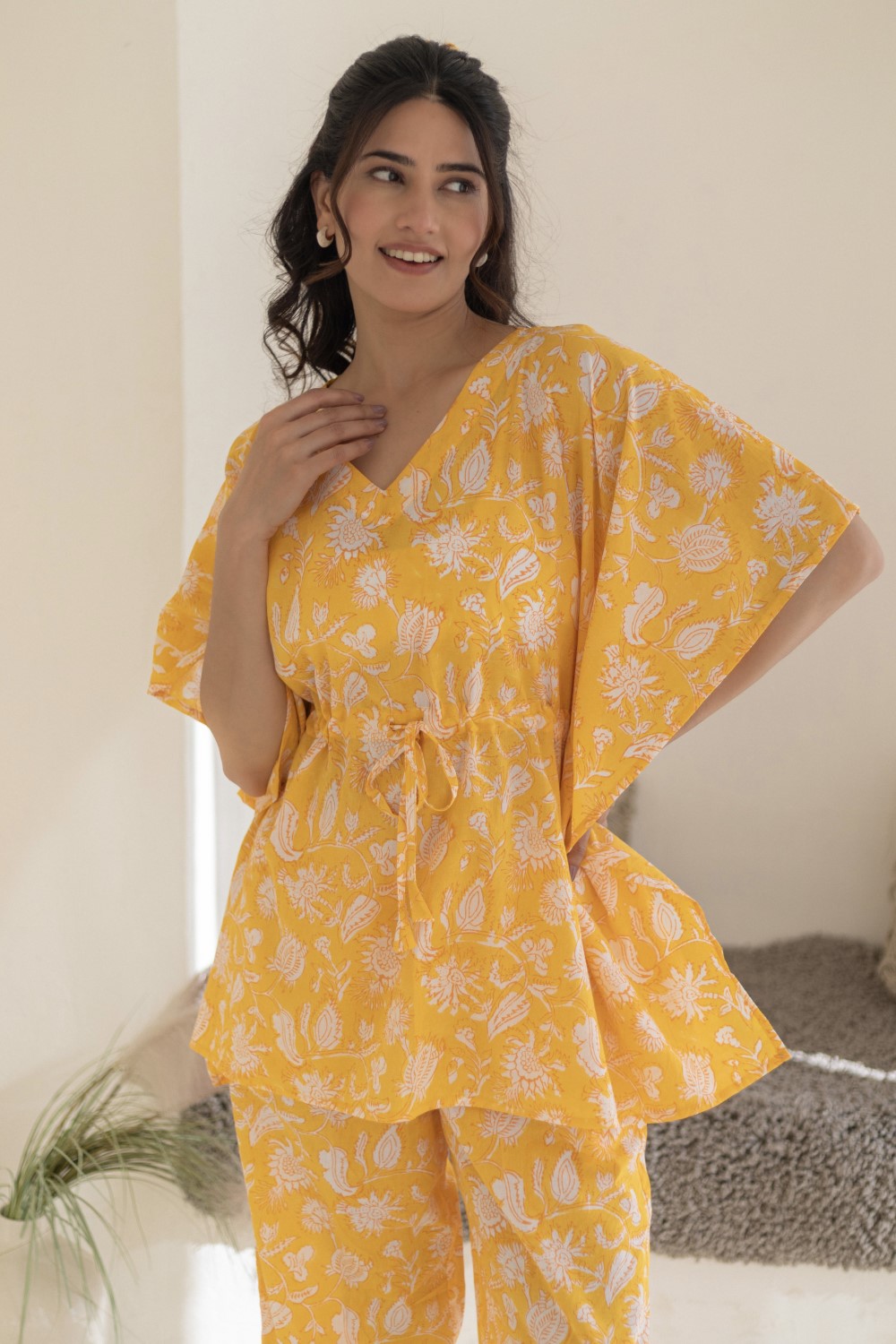 Sootisyahi 'Golden Petals' Cotton Kaftan Set