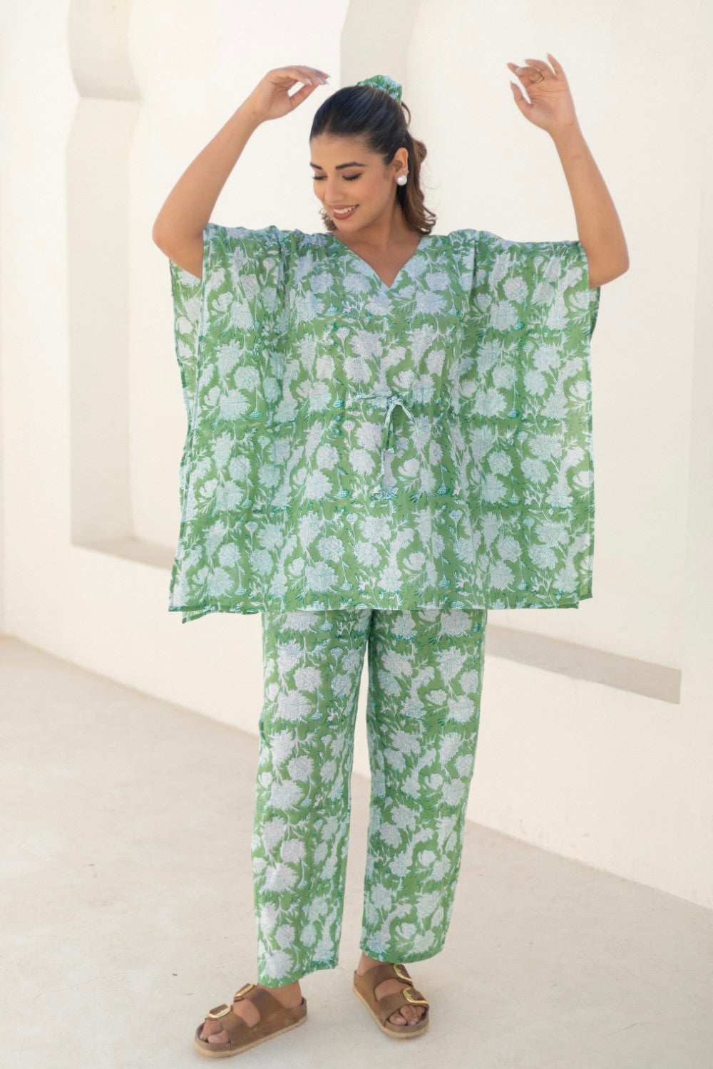 Sootisyahi 'Meadow Breeze' Cotton Kaftan Set