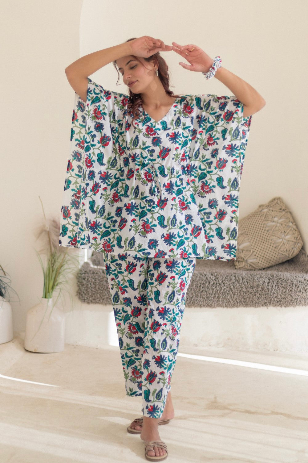 Sootisyahi 'Garden Retreat' Hand Block Printed Kaftan Set