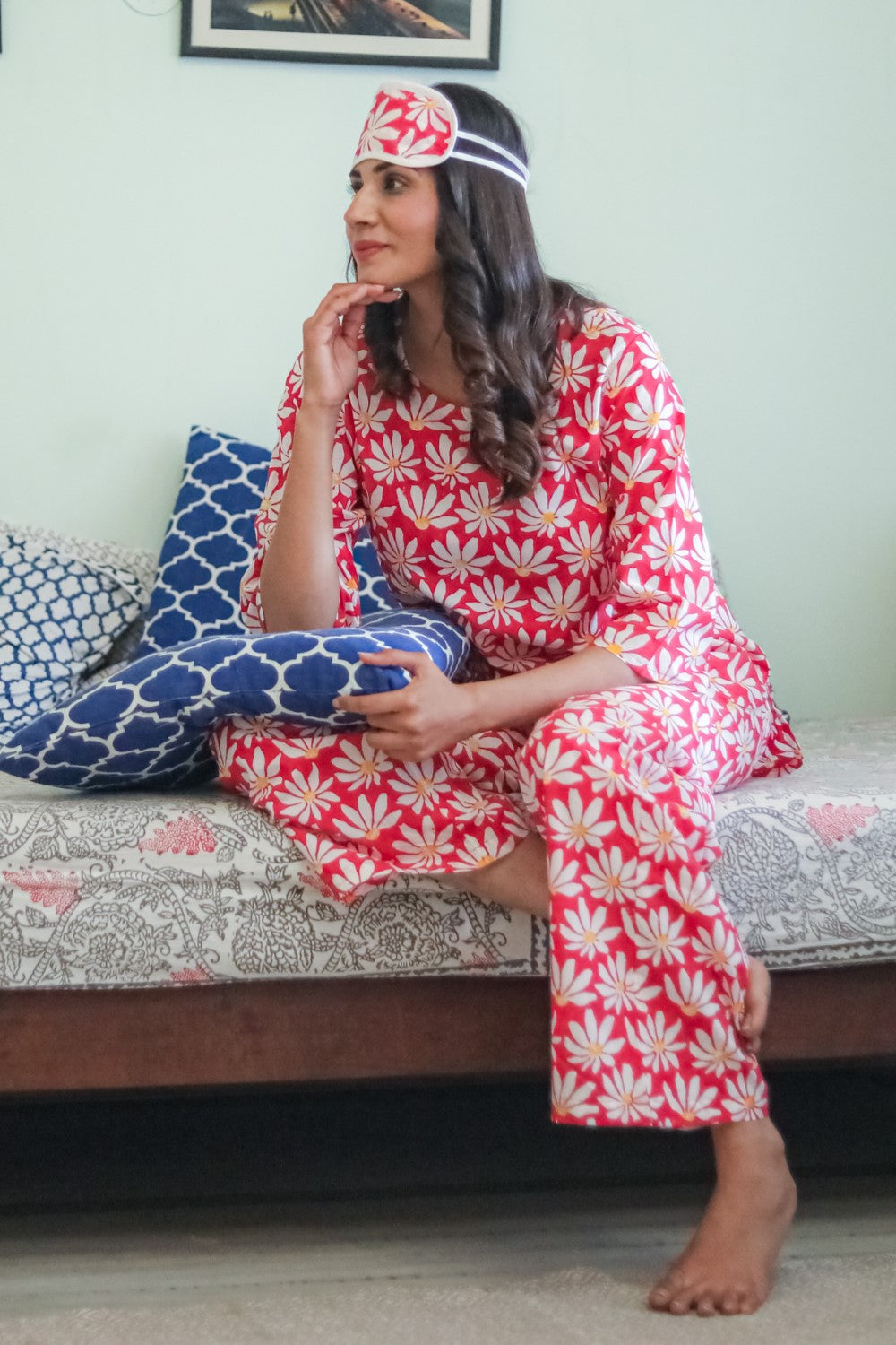 Sootisyahi 'Blush Floral' Handblock Printed Pure Cotton Night Suit