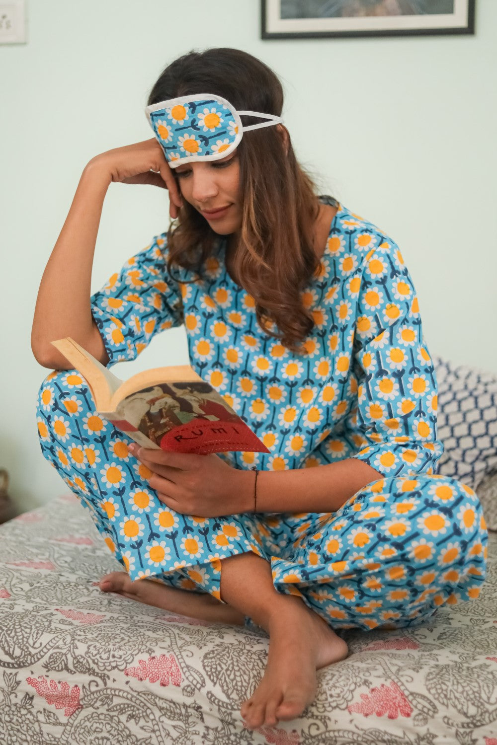 Sootisyahi 'Flower Dream' Handblock Printed Pure Cotton Night Suit