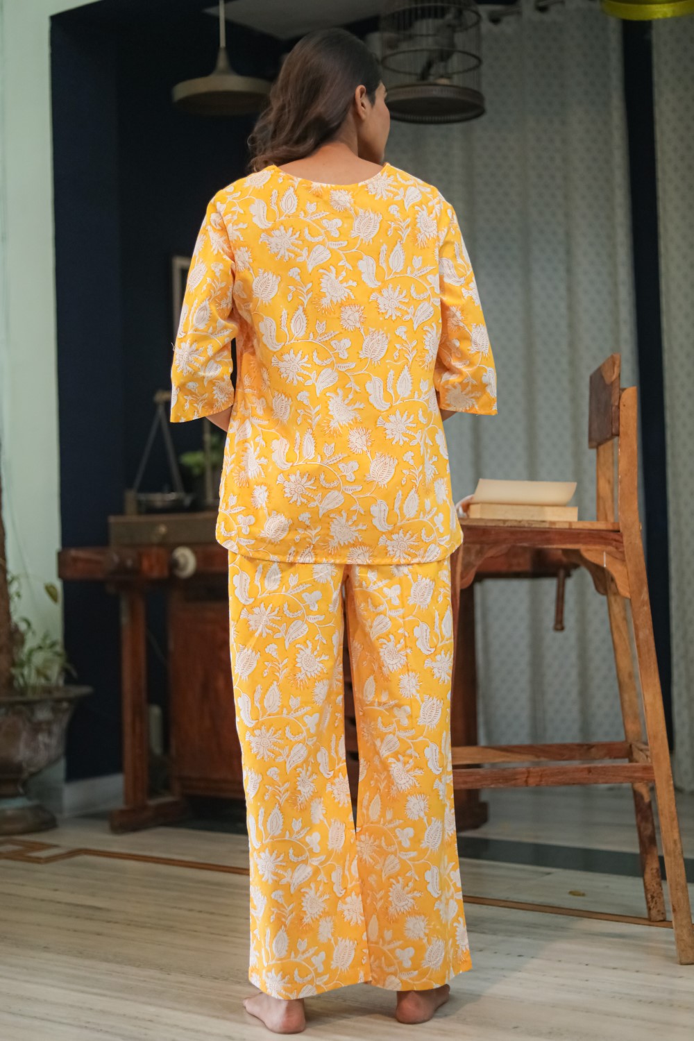 Sootisyahi 'Golden Dreams' Handblock Printed Pure Cotton Night Suit