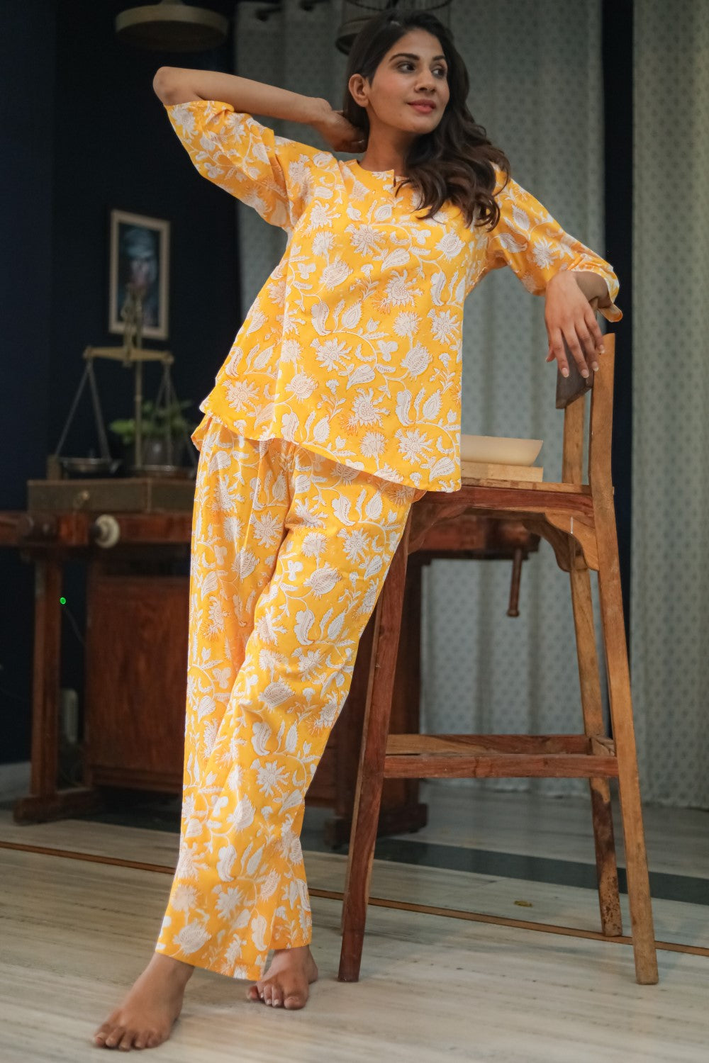 Sootisyahi 'Golden Dreams' Handblock Printed Pure Cotton Night Suit