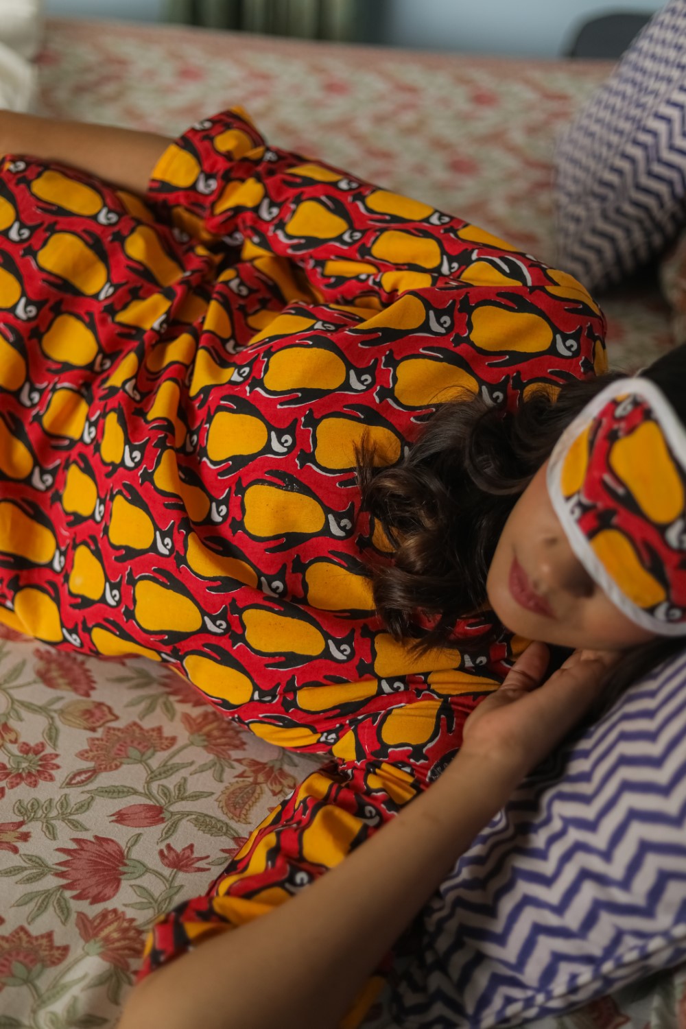 Sootisyahi 'Penguin Fiesta' Handblock Printed Pure Cotton Night Suit