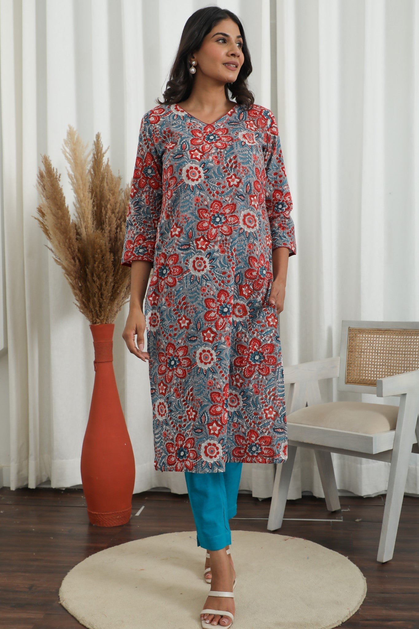 Radiant Vibes ' Azofree Handblock Printed Pure Cotton Kurti - SootiSyahi