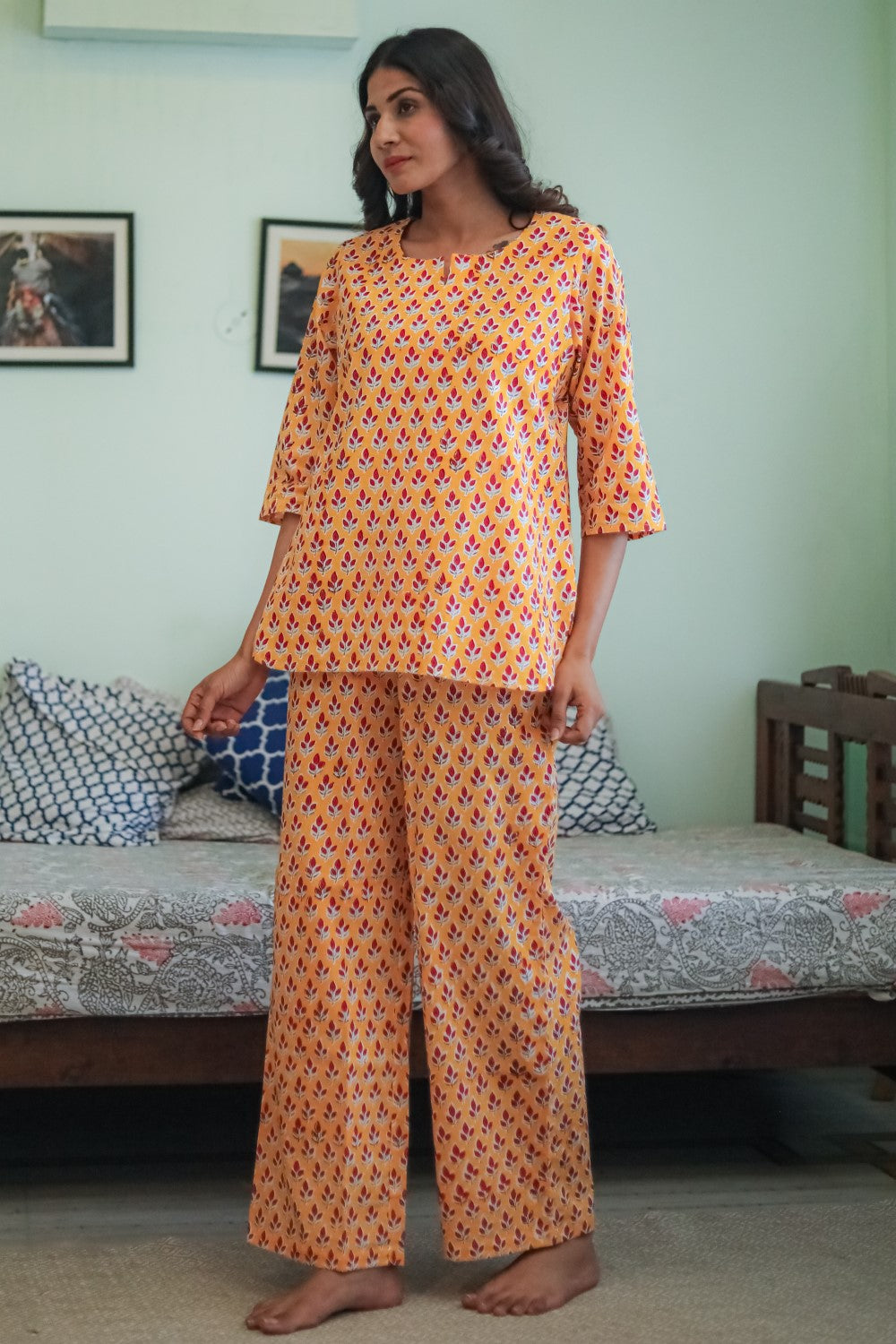 Sootisyahi 'Vibrant Night' Handblock Printed Pure Cotton Night Suit