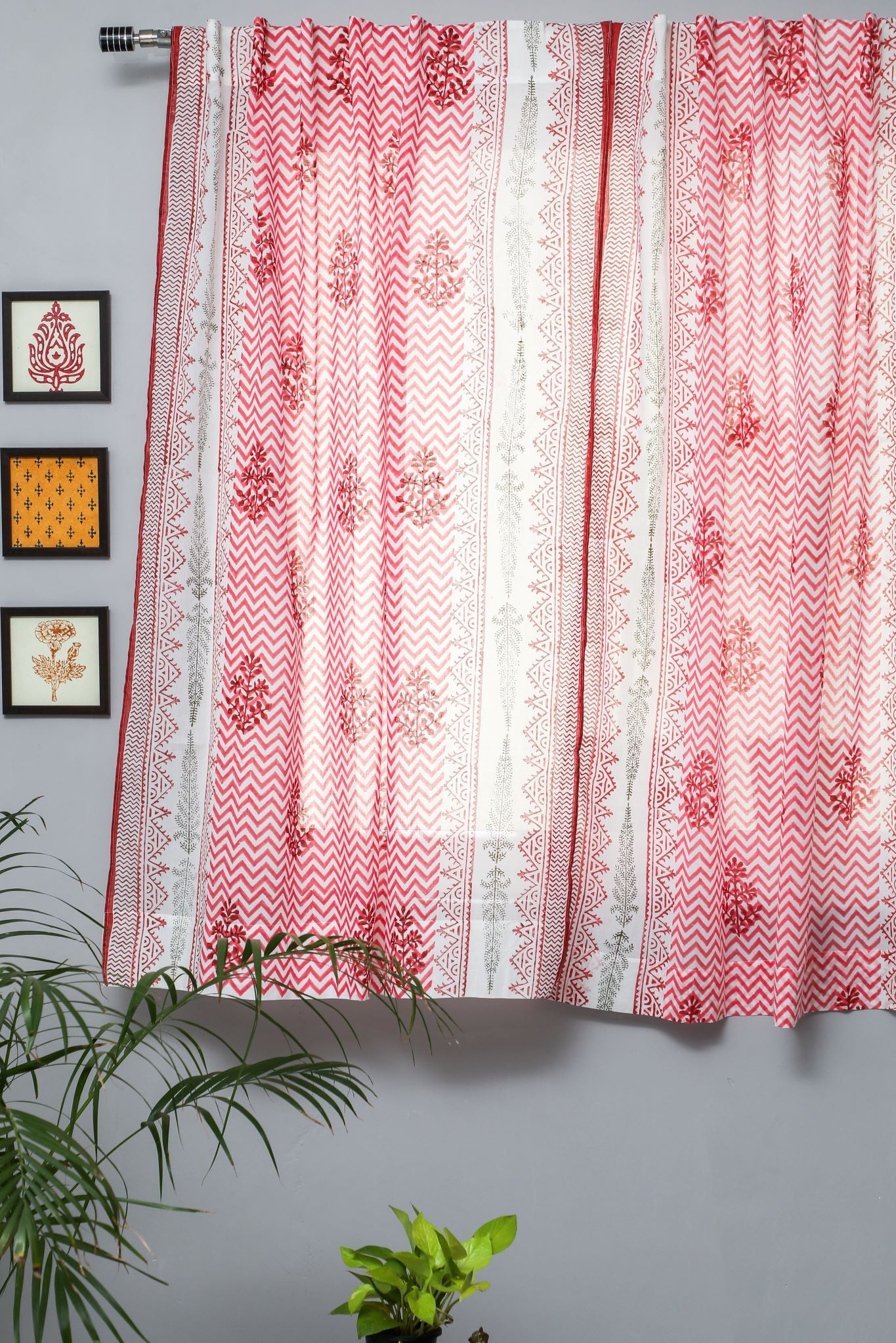 'Blast colour red' Handblock Printed Cotton Window Curtain - SootiSyahi