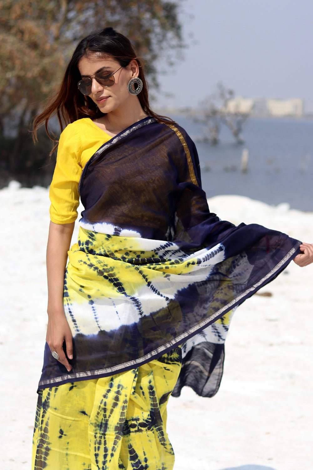"Buzzing Panther" Bandhni Chanderi Saree - SootiSyahi