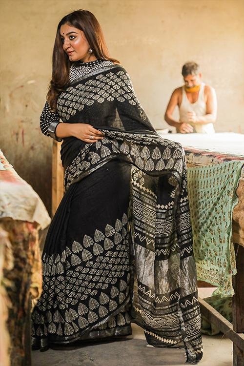 Chuna Patri Handblock Print Slub Cotton Saree - SootiSyahi