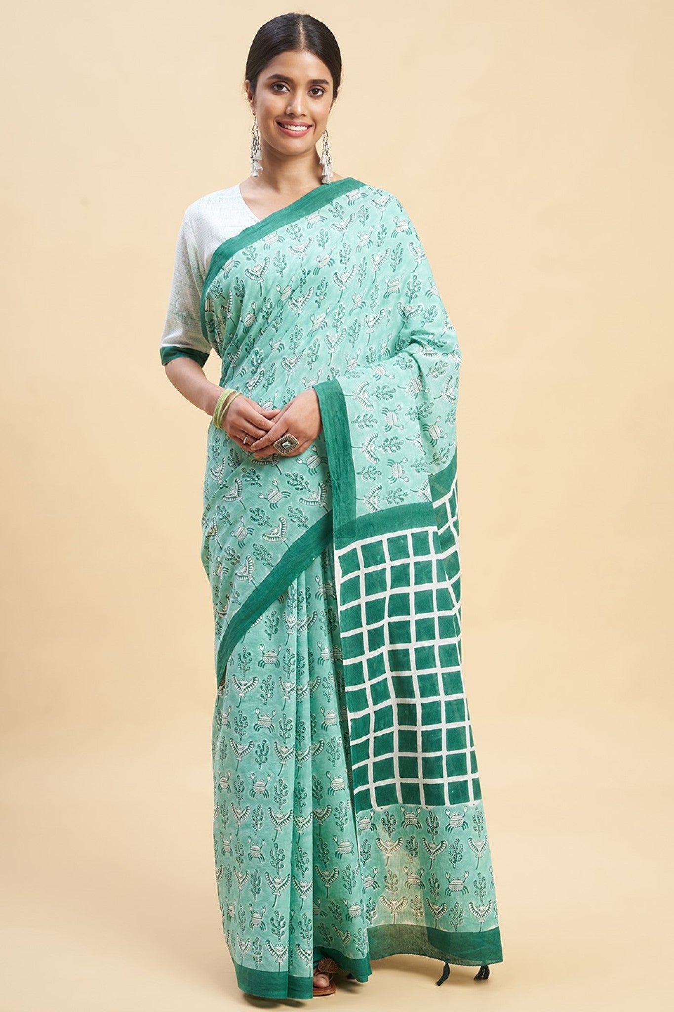 "Crab In Green'' Block Printed Cotton Saree - SootiSyahi