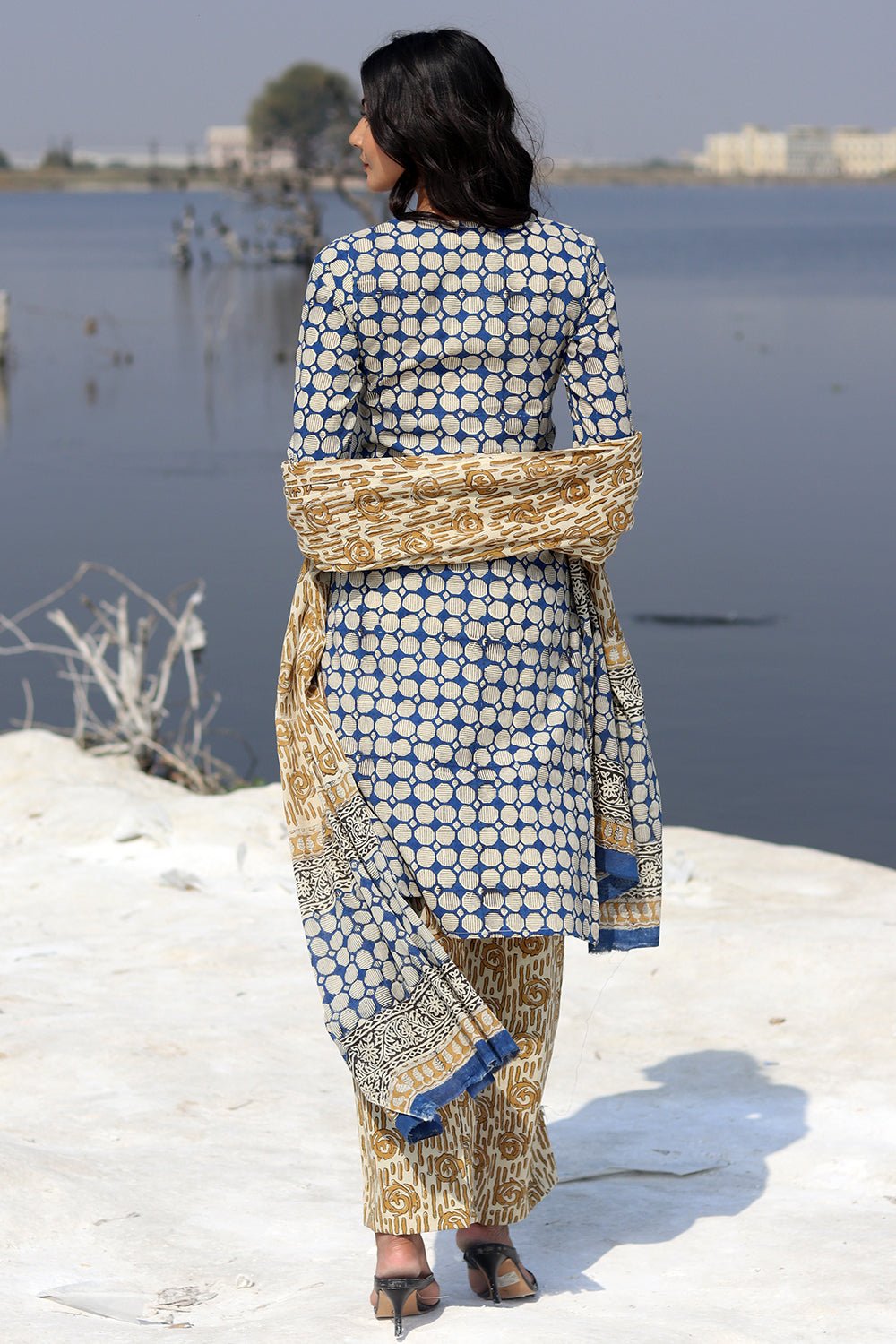 DAZZLE BLING Block Printed Salwar Suit Set - SootiSyahi