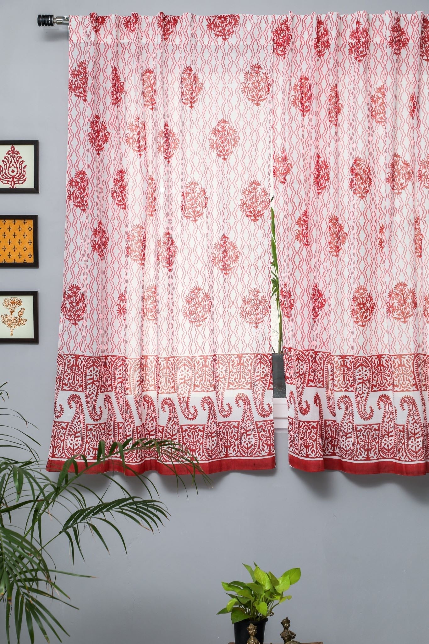 'Dazzling Rose' Handblock Printed Cotton Window Curtain - SootiSyahi