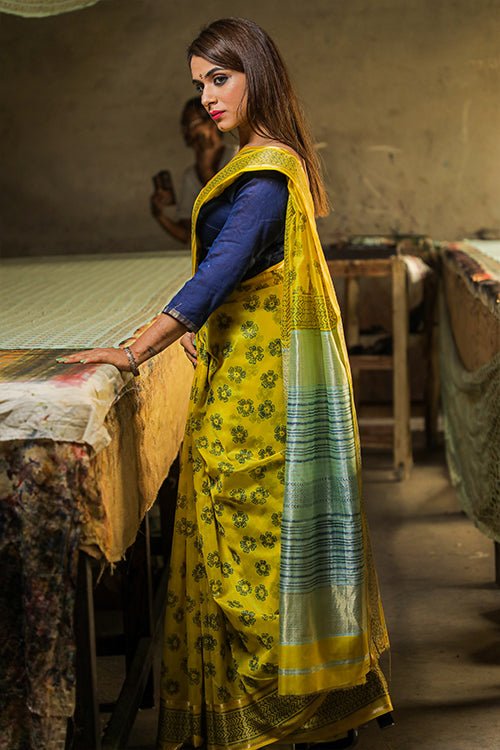 Discharge Handblock Printed Maheshwari Saree - SootiSyahi