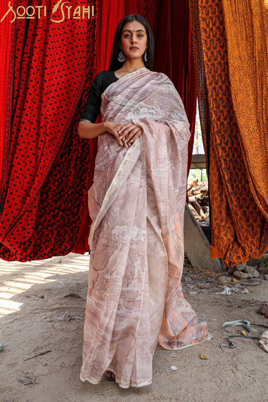 "ELEGENCE" HAND MARBLE PRINT CHANDERI SILK SAREE - SootiSyahi