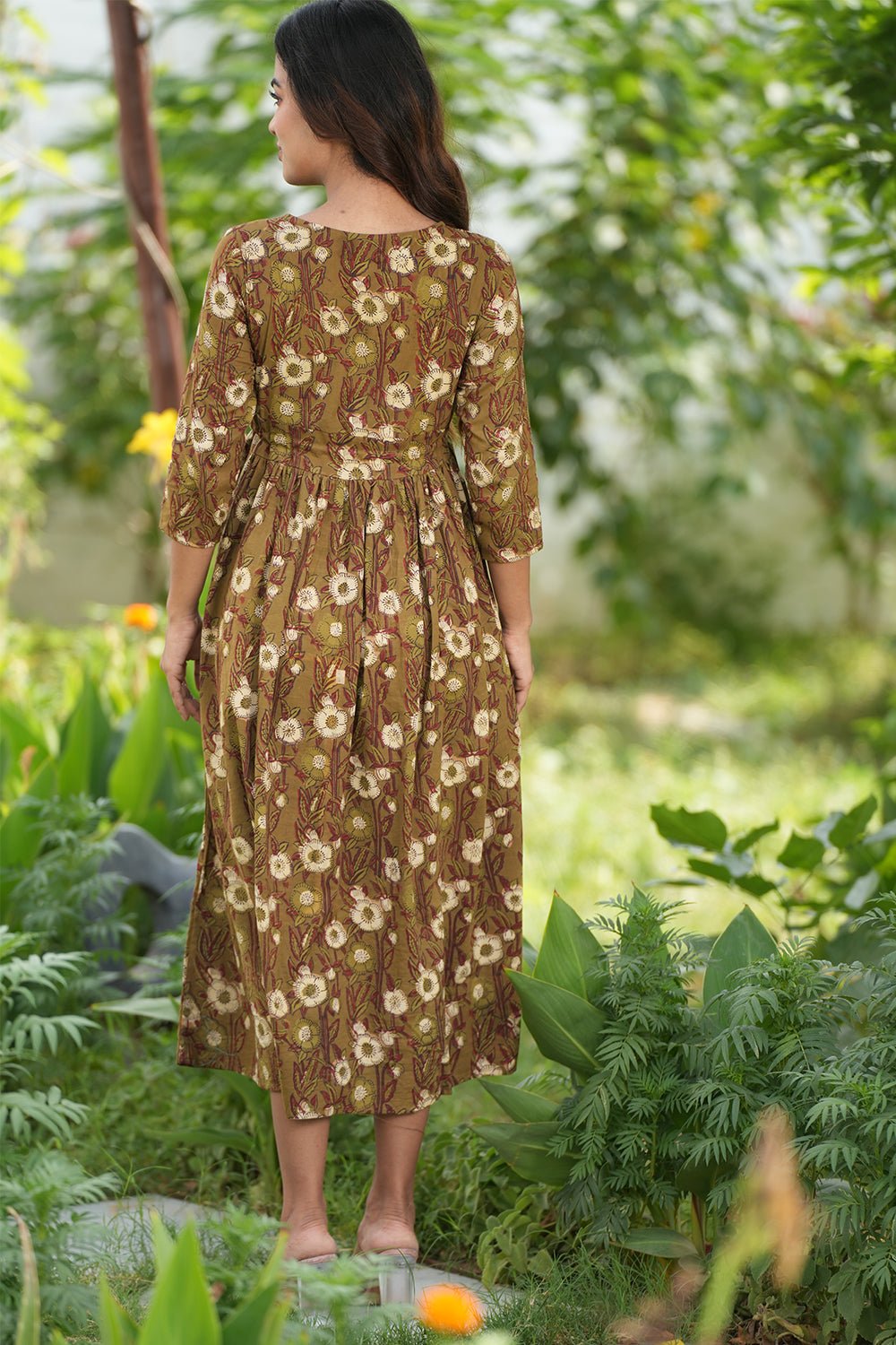 Espresso Garnet Handblock Printed Cotton Dress - SootiSyahi