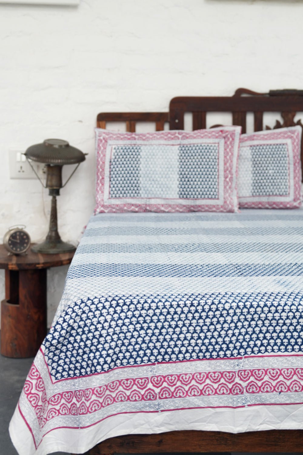 Frosty Blue Rose Hand-Block Printed Bedsheet - SootiSyahi