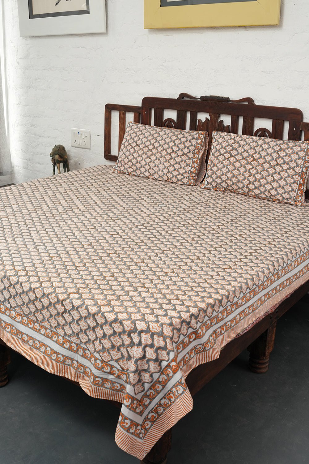 SootiSyahi 'Geometrical Valley' Handblock Printed Cotton Bedsheet