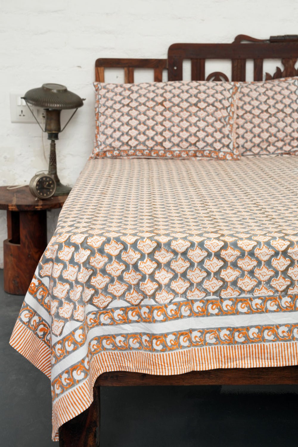 Ginger Granite Hand-Block Printed Bedsheet - SootiSyahi