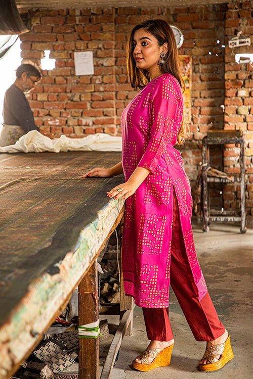 HANDBLOCK PRINTED CHANDERI SILK KURTI - SootiSyahi