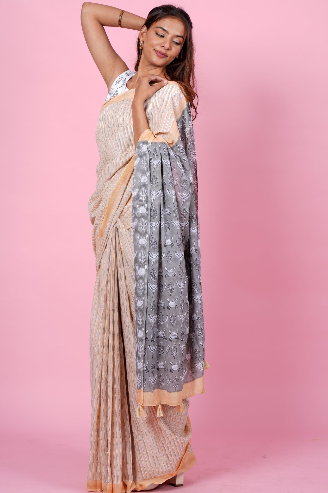 "King Crabs Gray" HANDBLOCK PRINT MUL COTTON SAREE - SootiSyahi