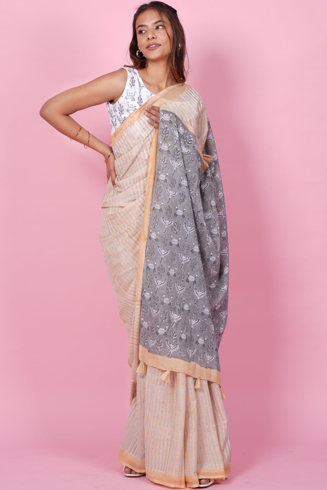 "King Crabs Gray" HANDBLOCK PRINT MUL COTTON SAREE - SootiSyahi