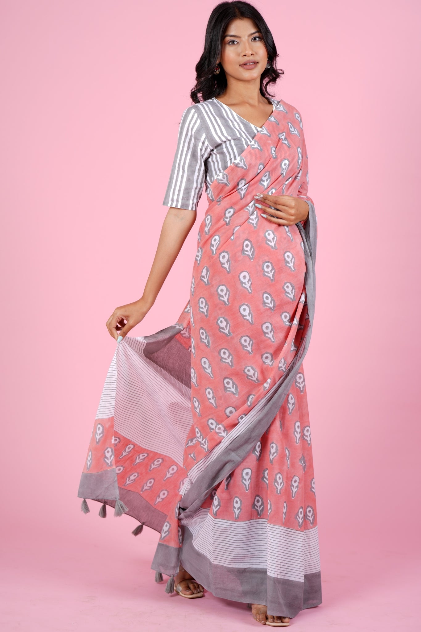 "Mandevilla Salmon"HANDBLOCK PRINT MUL COTTON SAREE - SootiSyahi