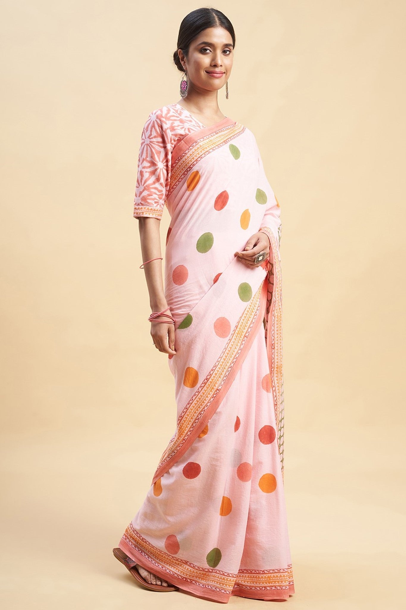 "Ocean Pink Pearls'' Block Printed Cotton Saree - SootiSyahi