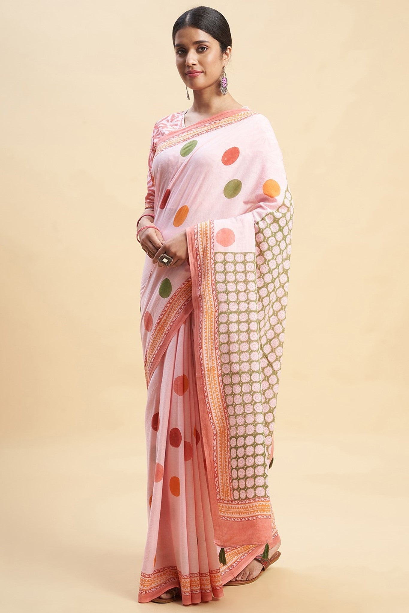 "Ocean Pink Pearls'' Block Printed Cotton Saree - SootiSyahi
