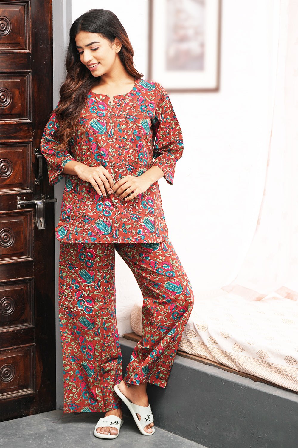 Printed night clearance suit