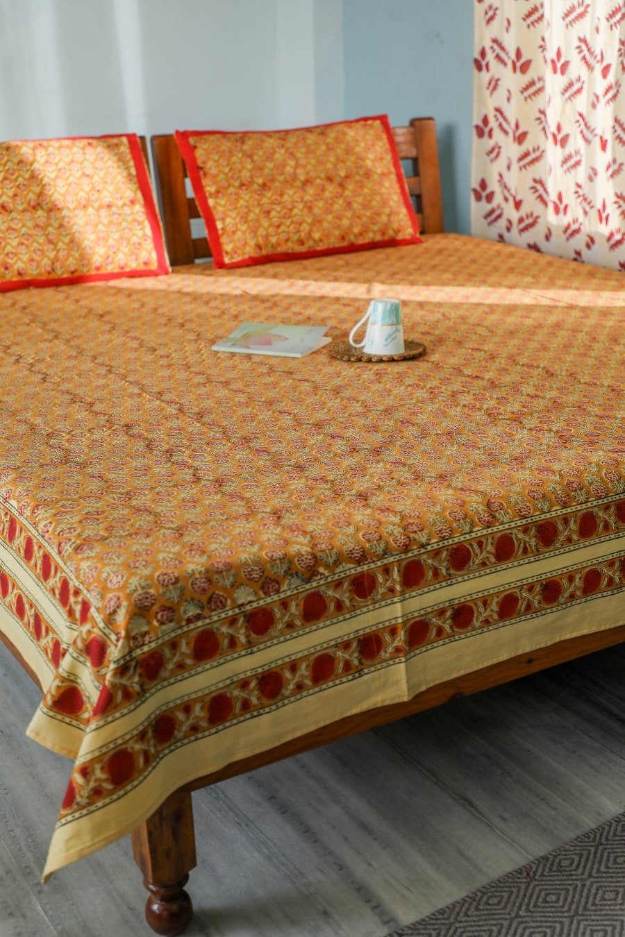 SootiSyahi 'Artistic Illusion' Handblock Printed Cotton Bedsheet - SootiSyahi