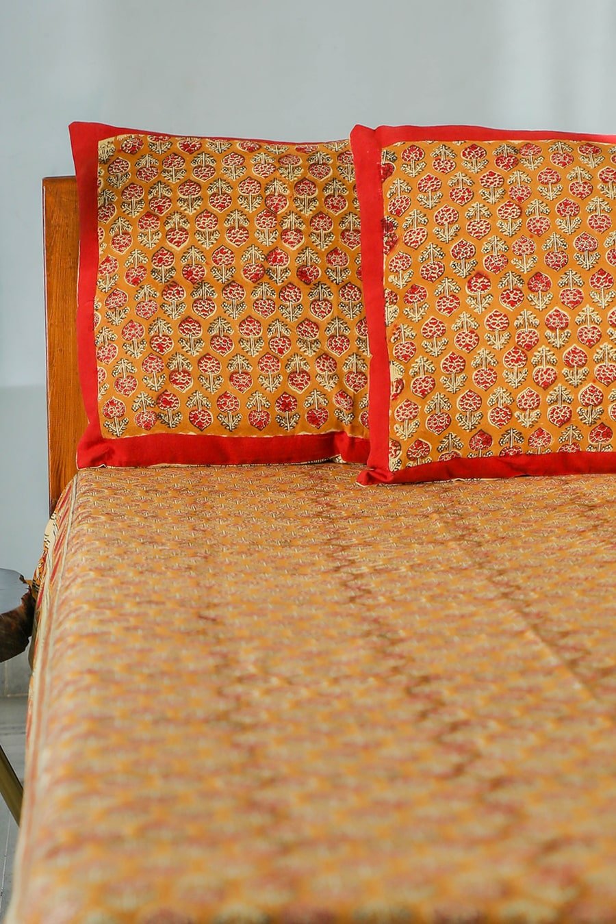 SootiSyahi 'Artistic Illusion' Handblock Printed Cotton Bedsheet - SootiSyahi