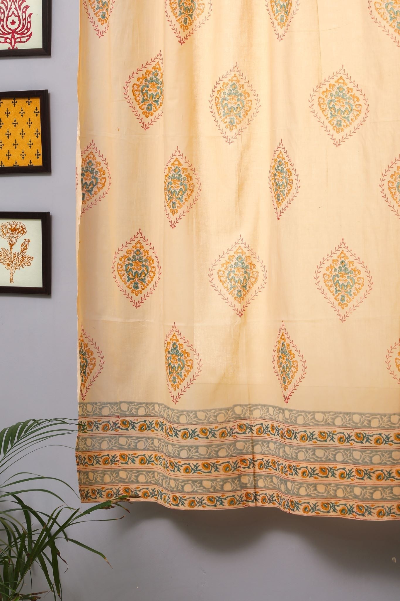 SootiSyahi 'Baileya Red' Handblock Printed Cotton Window Curtain - SootiSyahi