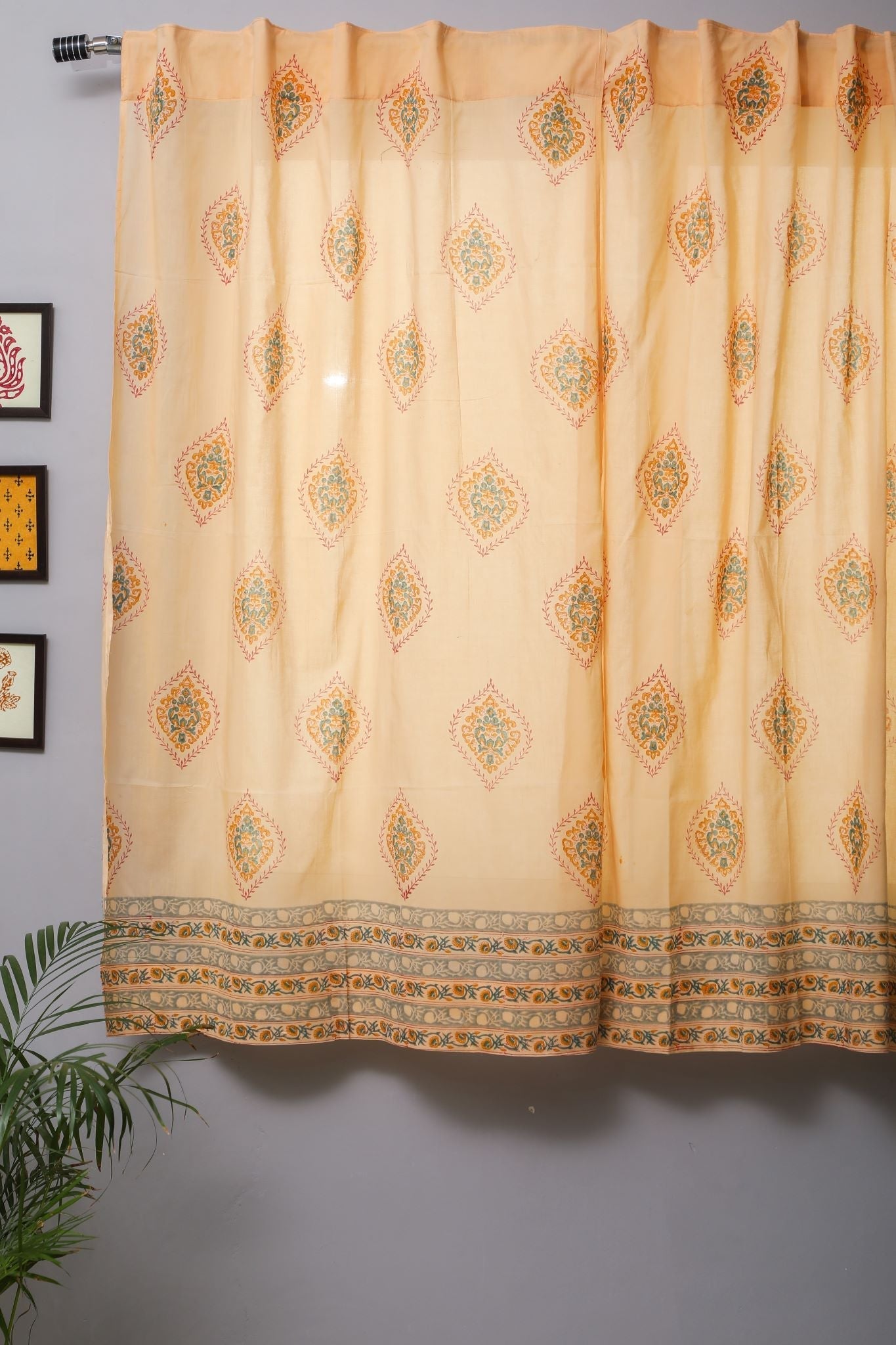 SootiSyahi 'Baileya Red' Handblock Printed Cotton Window Curtain - SootiSyahi