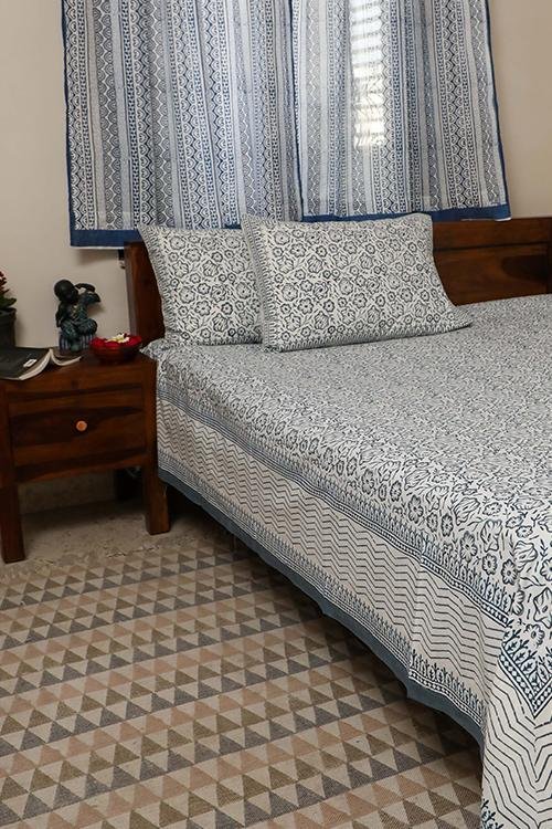 Sootisyahi 'Bed of Flowers' Handblock Printed Cotton Bedsheet - SootiSyahi