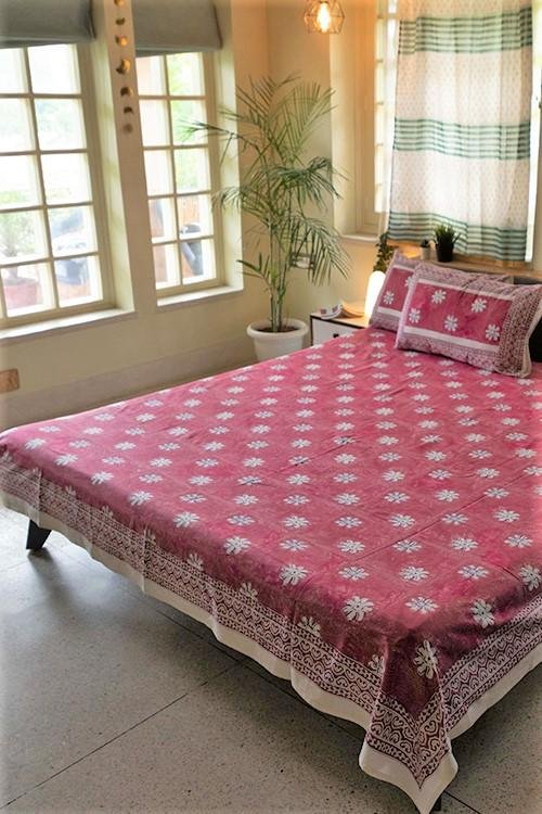 Sootisyahi 'Blooming Pink' Handblock Printed Cotton Bedsheet - SootiSyahi