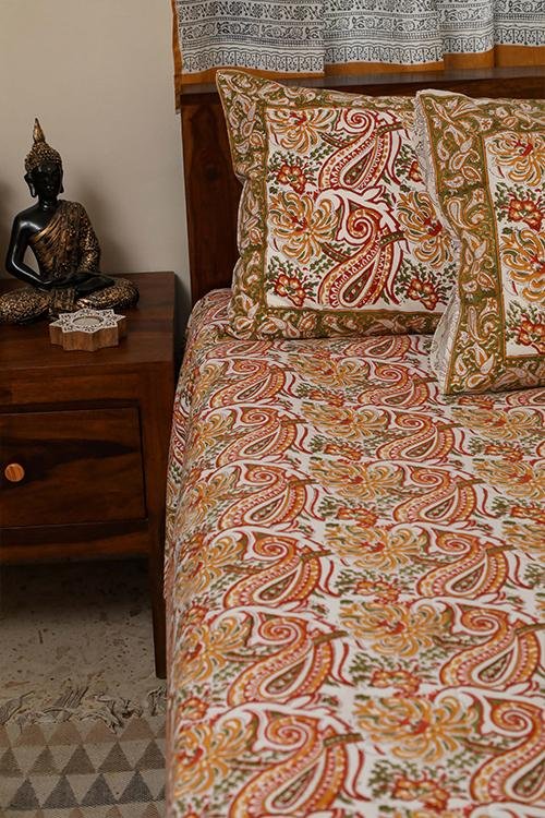 Sootisyahi 'Blooming Red' Handblock Printed Cotton Bedsheet - SootiSyahi