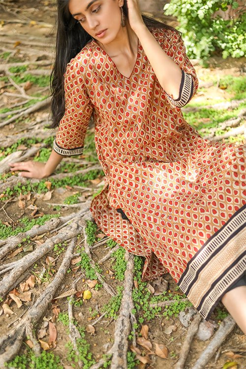 Sootisyahi 'Blushing Betel' Bagru Handblock Printed Pure Cotton Kurti - SootiSyahi