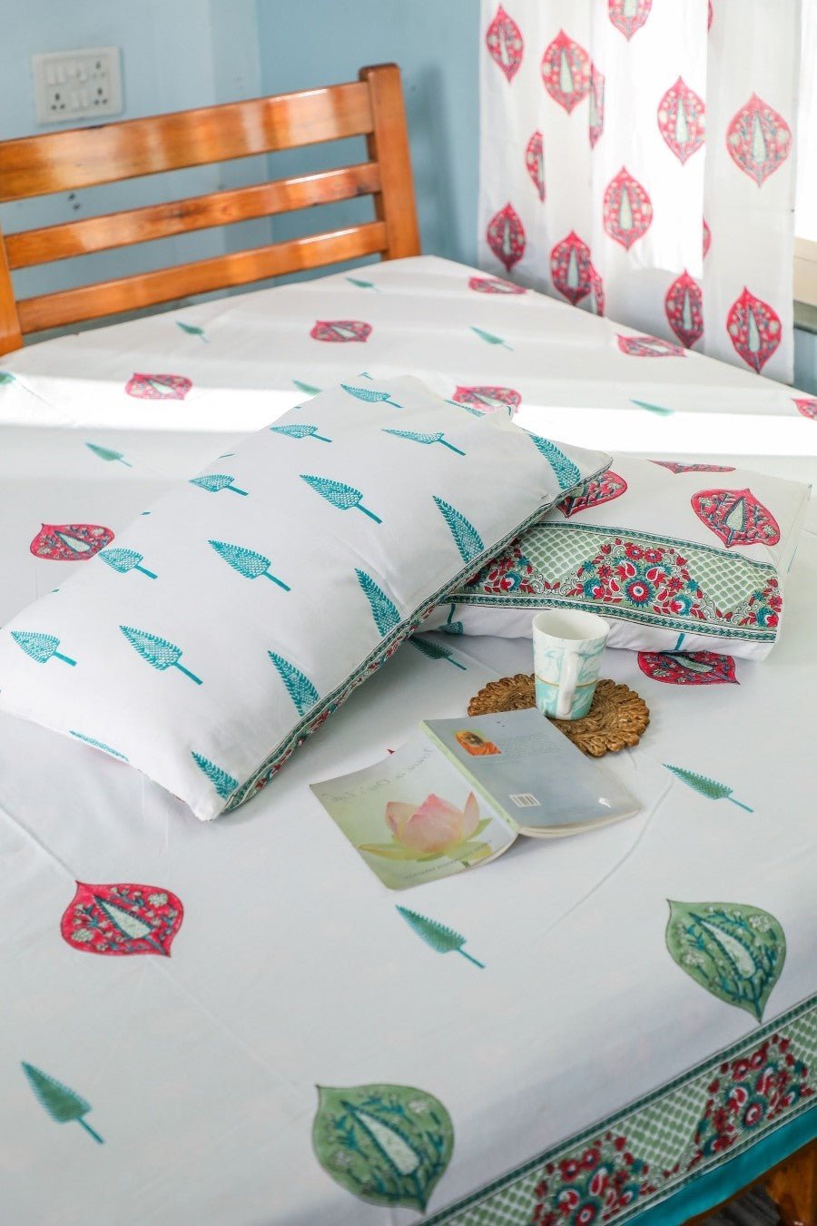 SootiSyahi 'Buds & Petals' Handblock Printed Cotton Bedsheet - SootiSyahi