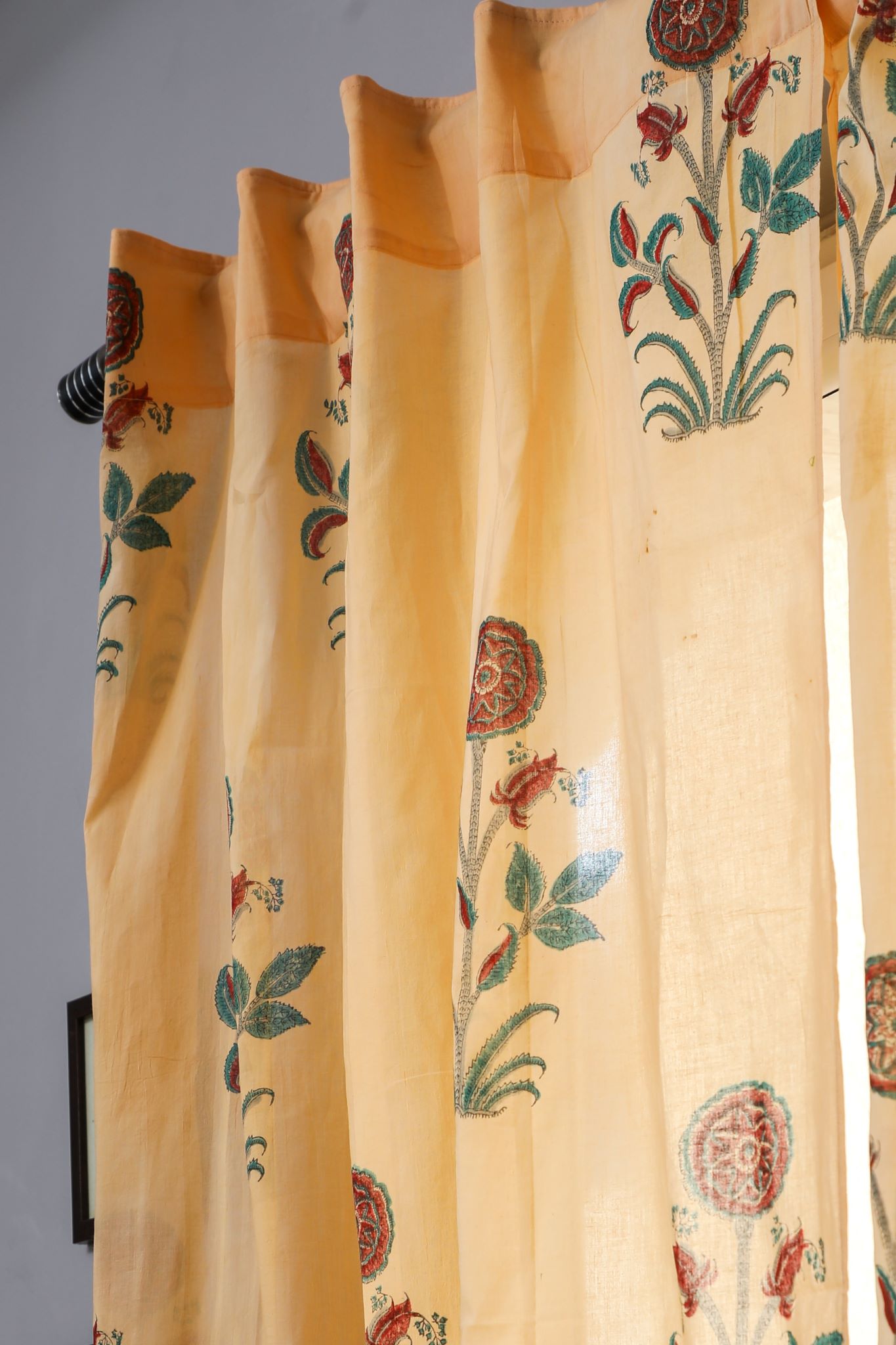 SootiSyahi 'Calendula Red' Handblock Printed Cotton Door Curtain - SootiSyahi
