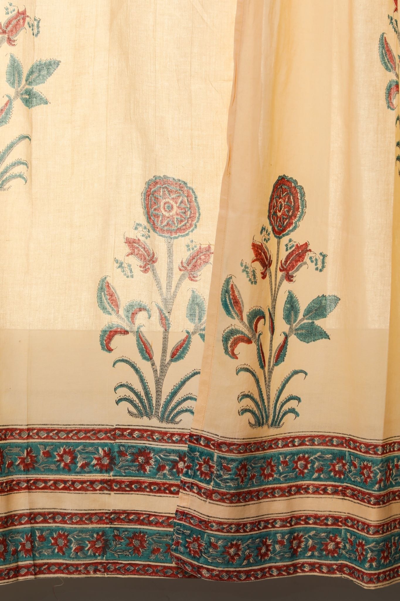 SootiSyahi 'Calendula Red' Handblock Printed Cotton Window Curtain - SootiSyahi