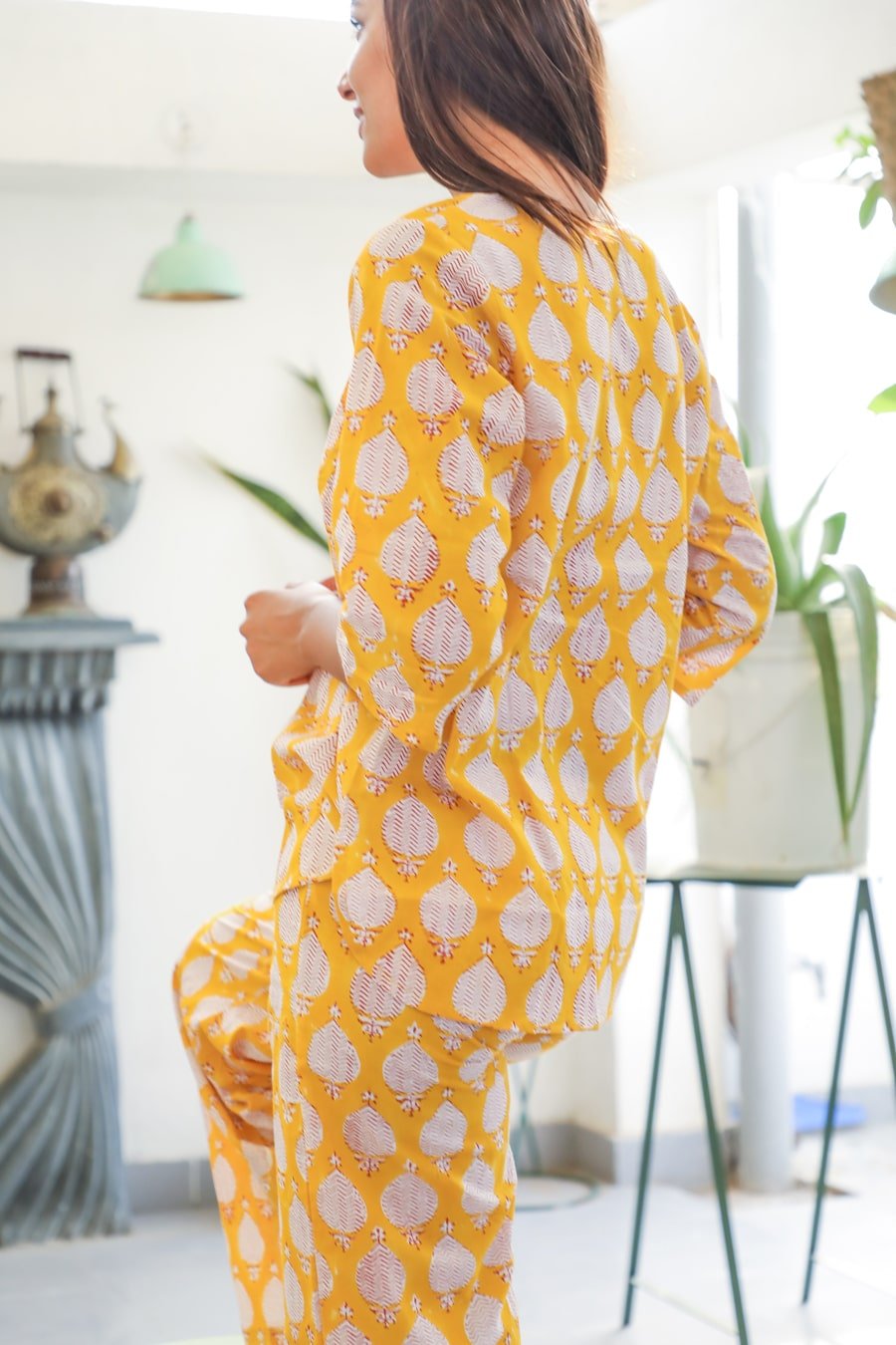 Sootisyahi 'Chrome Paramour ' Azofree Handblock Printed Pure Cotton Night Suit - SootiSyahi