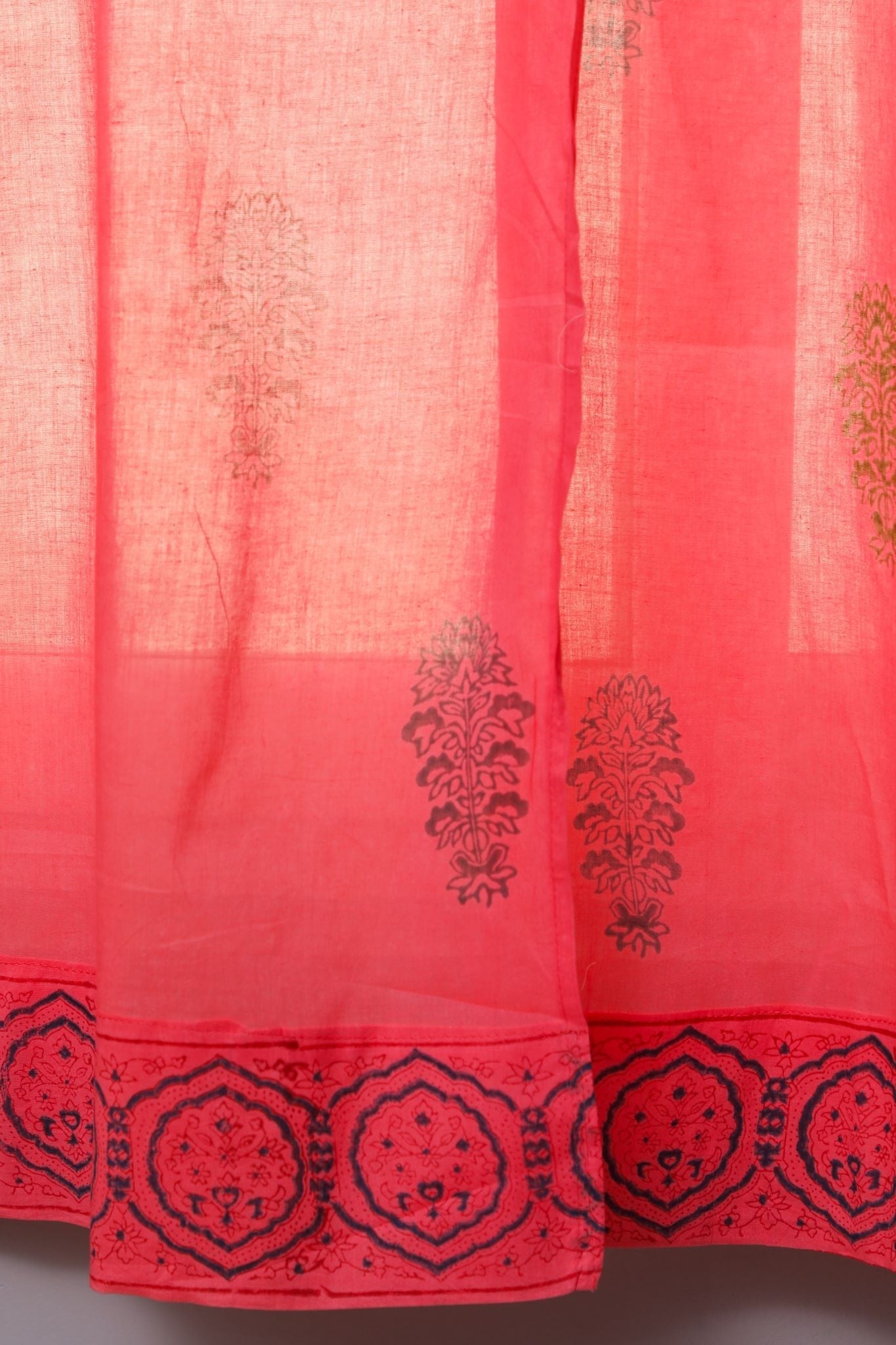 SootiSyahi 'Climbing Orangee' Handblock Printed Cotton Window Curtain - SootiSyahi