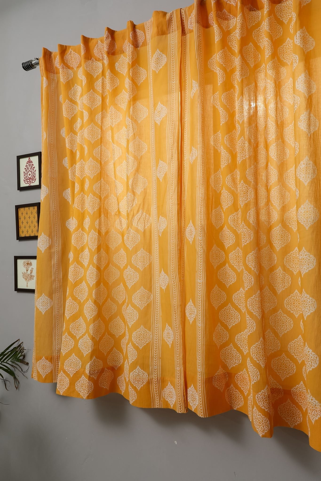 SootiSyahi 'Daffodil' Handblock Printed Cotton Window Curtain - SootiSyahi